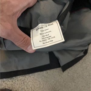 Pronto Uomo Charcoal Suit Slim Fit 38R. Notch lapel. Two buttons. Double vent.